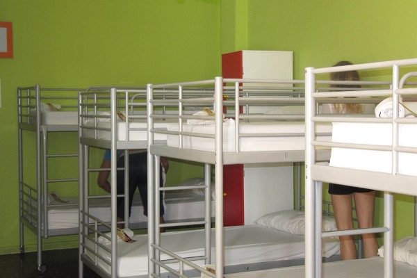 Yellow Nest Hostel Barcelona